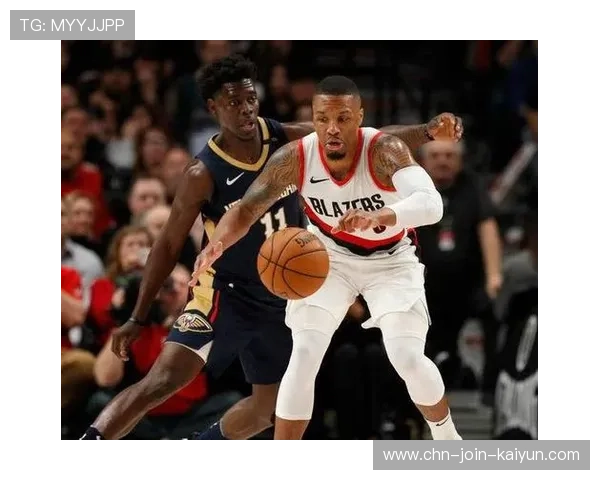 利拉德末节三分命中，开拓者稳住节奏