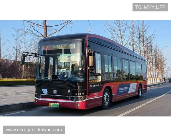 大连英博多点跑动完全打乱对方体系 大连英博多点跑动完全打乱对方体系