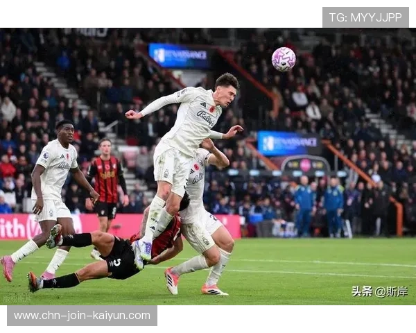 曼联全力备战，争四关键战迫在眉睫